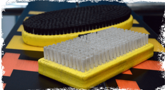 Ski-snowboard-tuning-service-Brushes